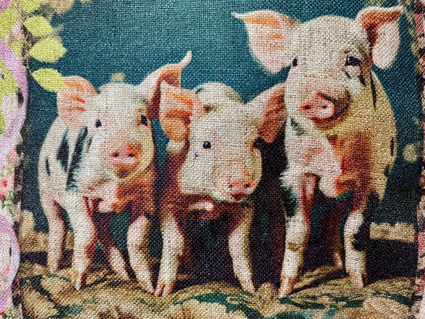 Printed Cushion Vintage Piglets